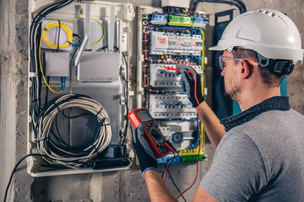 Best Affordable Emergency Electrician  in Holt, AL